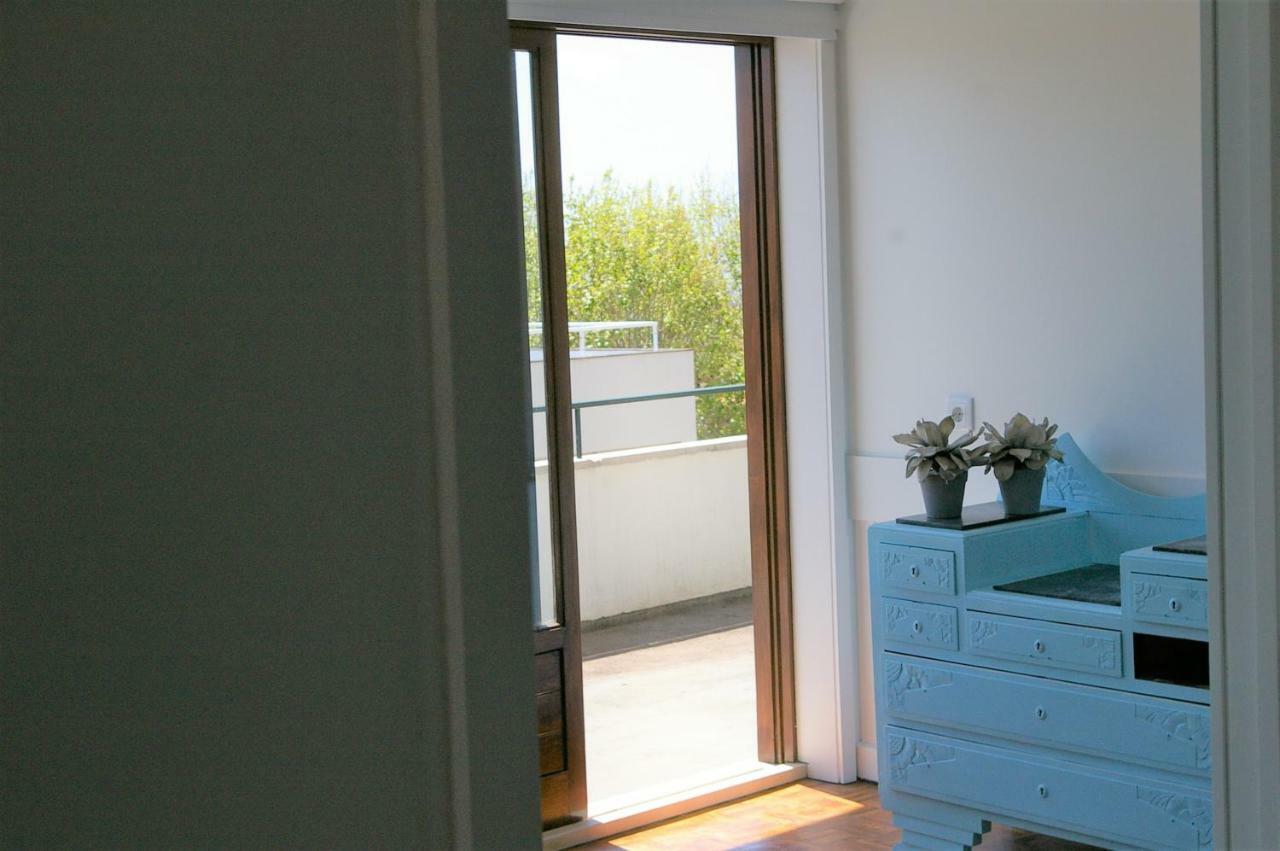Blue Apartment Parede Beach House 외부 사진