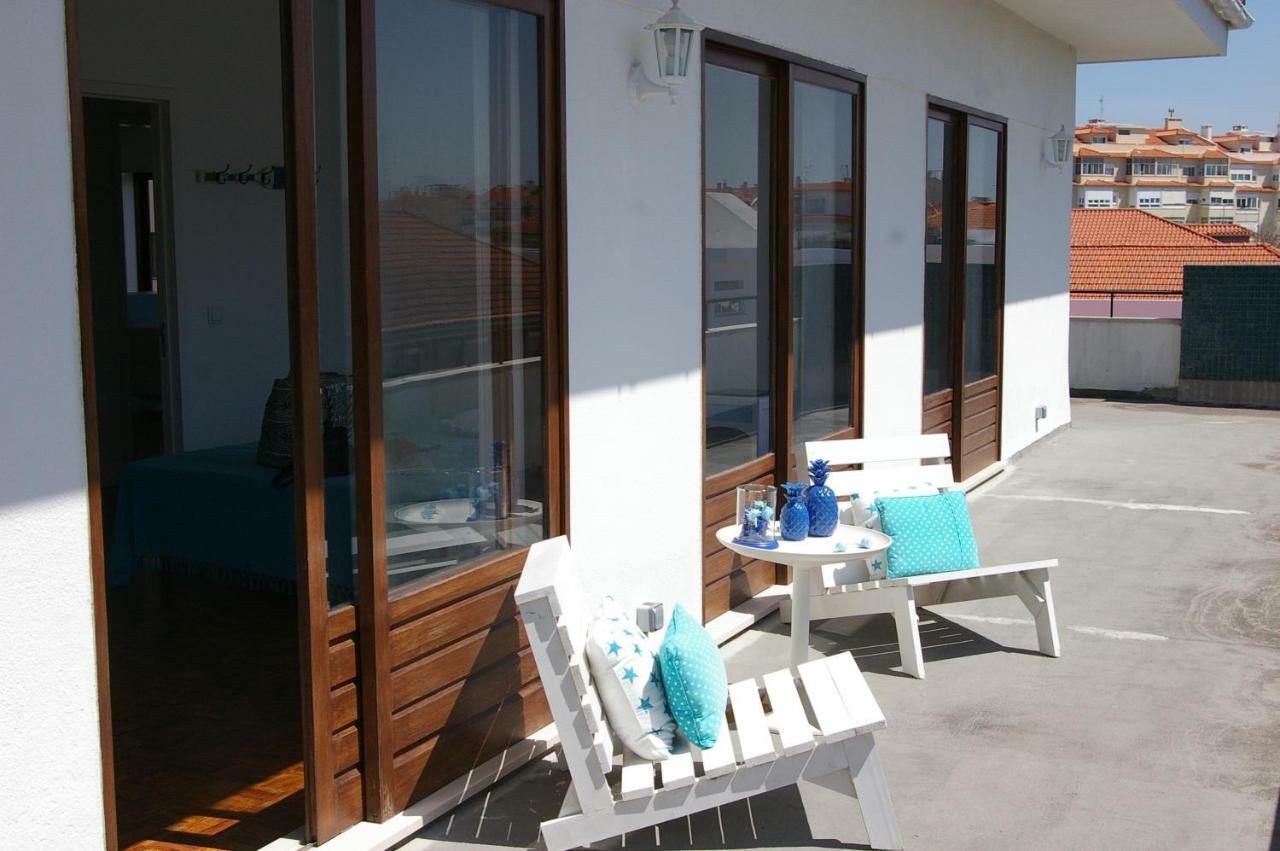 Blue Apartment Parede Beach House 외부 사진